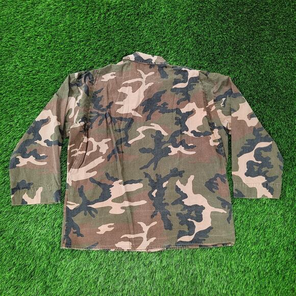 Vintage Winchester Woodland Camo Hunting Field Jacket M 24x27 Baggy - Picture 3 of 10